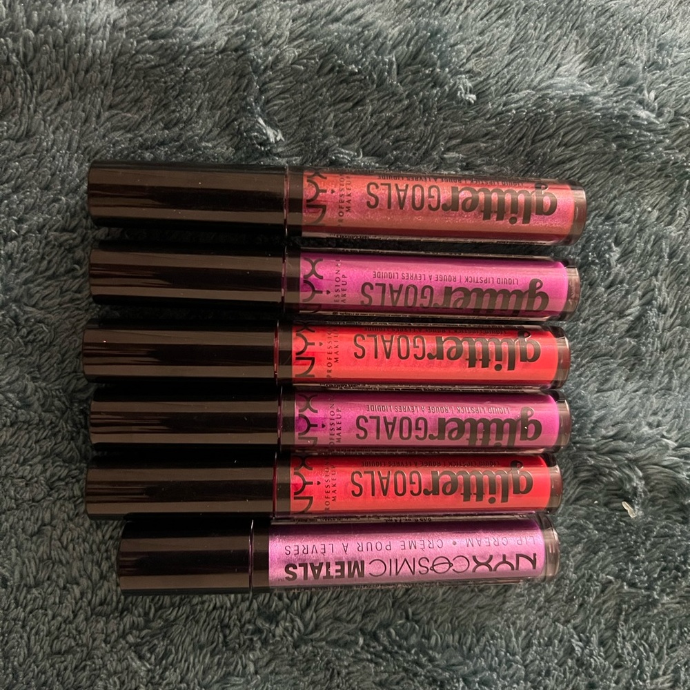 NYX glitter lipstick bundle not sealed
